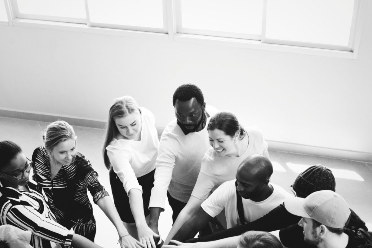 Cohésion d’équipe en entreprise : pourquoi est-elle devenue essentielle en 2026 ?